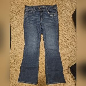 American Eagle Super High-Rise Flare Jeans – Size 12 Regular
